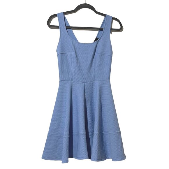 Lulus Dresses & Skirts - Lulus Blue Textured Sleeveless Fit & Flare Dress With Back Zipper Size S